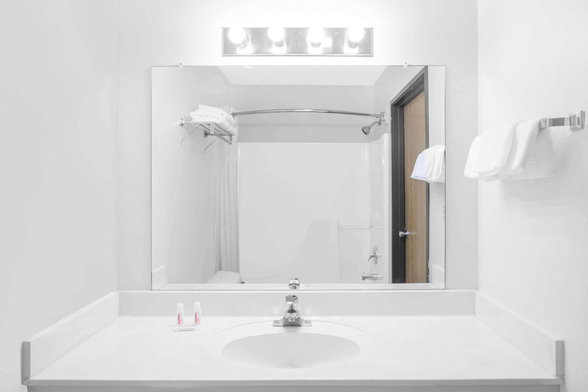 Super 8 By Wyndham Vernal Ut المظهر الخارجي الصورة